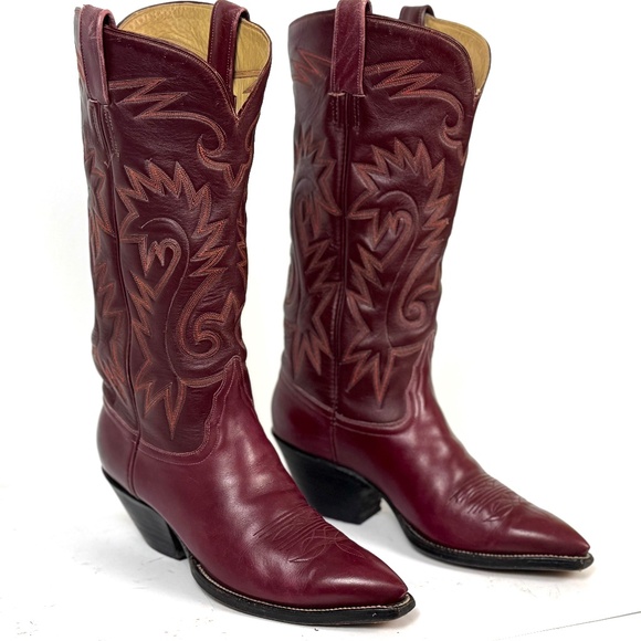 Handmade Austin-Hall Cowboy Boots - Wmns Sz 9B - Burgundy 14" Tall Pointy Toe - Picture 5 of 16